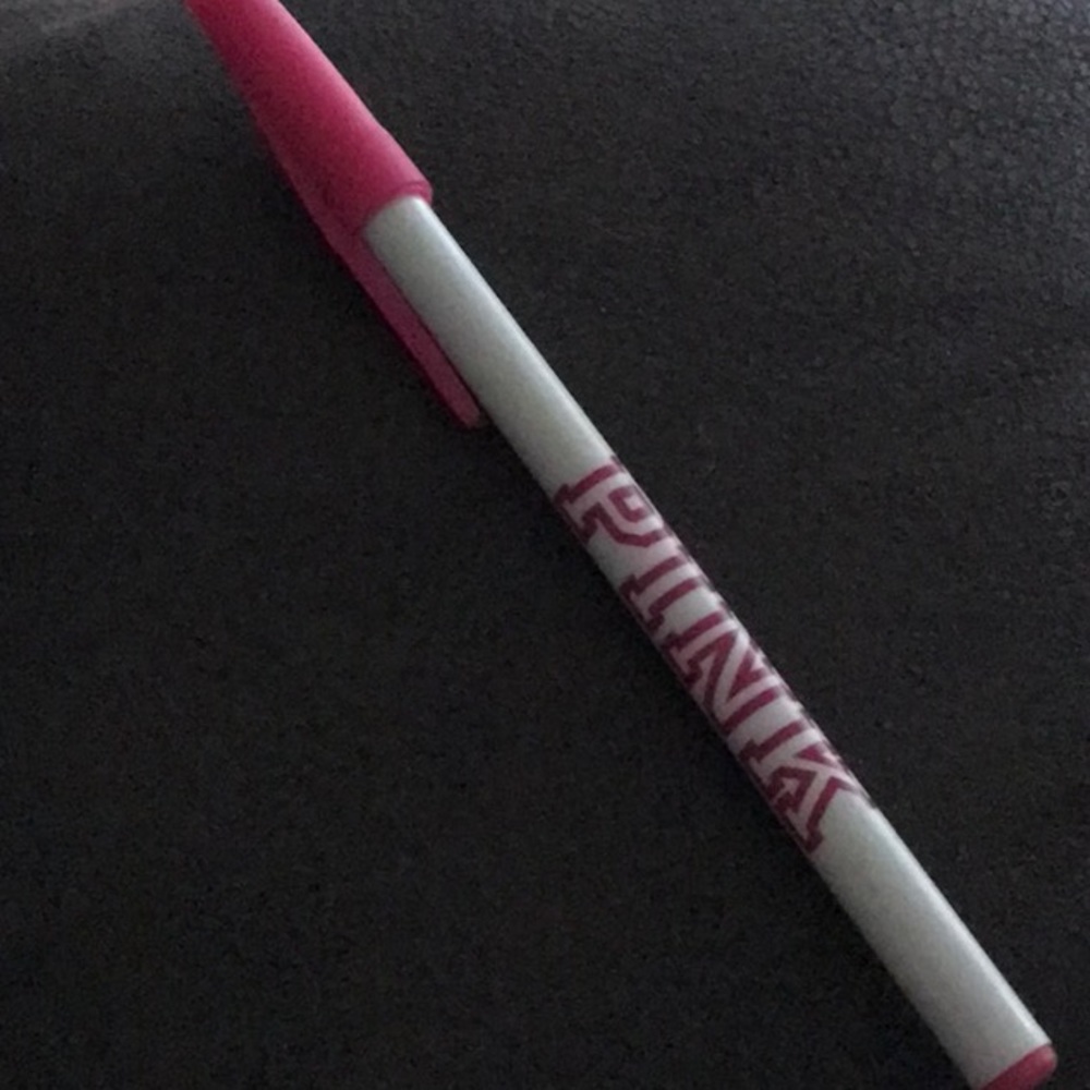 VS Pink Pen